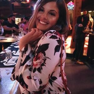 Meet your Posher, Stephanie